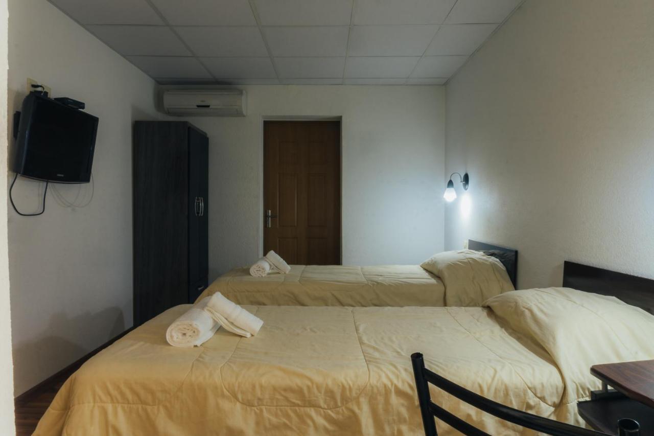 Hôtel Mi Pueblo à Nueva Palmira Extérieur photo