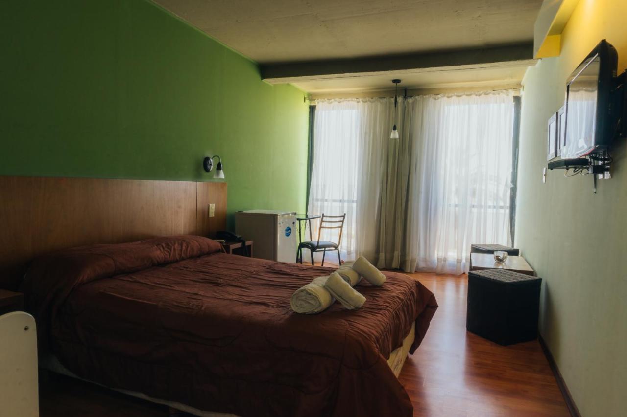Hôtel Mi Pueblo à Nueva Palmira Extérieur photo