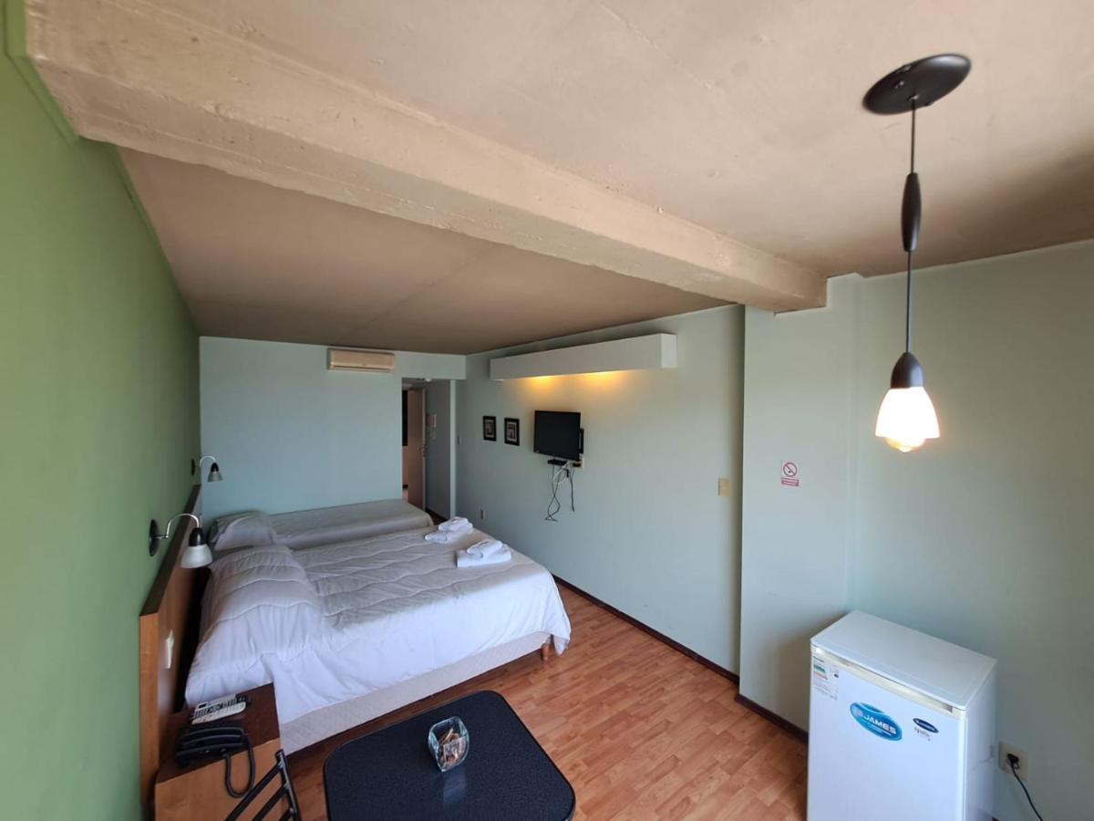 Hôtel Mi Pueblo à Nueva Palmira Extérieur photo